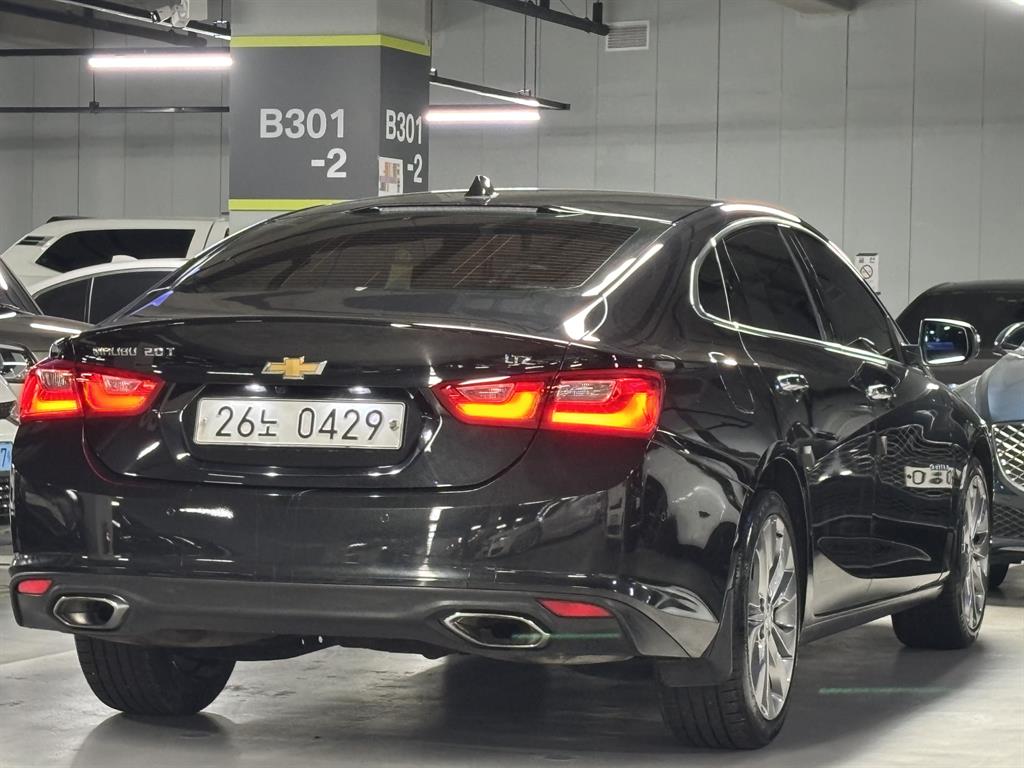 Chevrolet Malibu - Vista 2