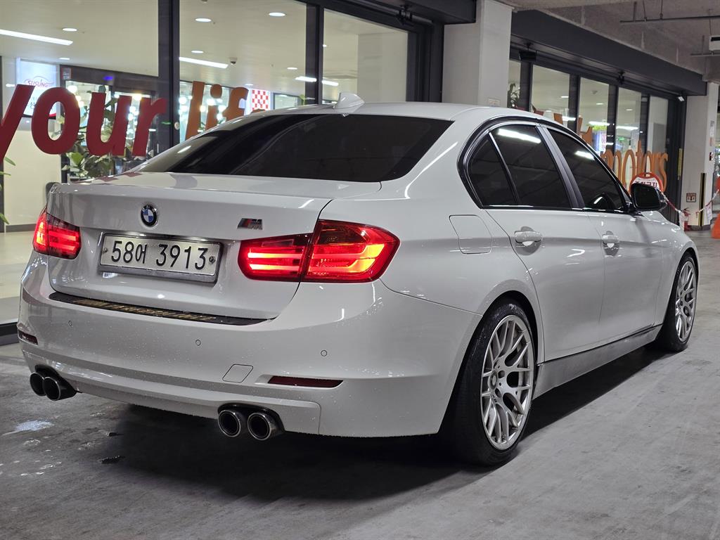 BMW 3 series - Vista 4