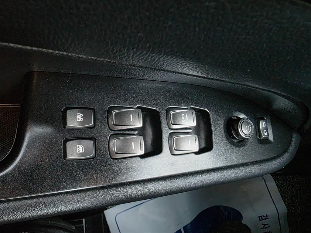 Ssangyong Rexton 2021 Negro - Importación desde Corea - HF Imports Iquique - Foto 16