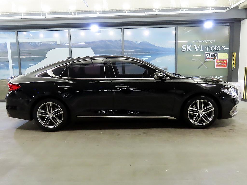 HYUNDAI Grandeur - Vista 3