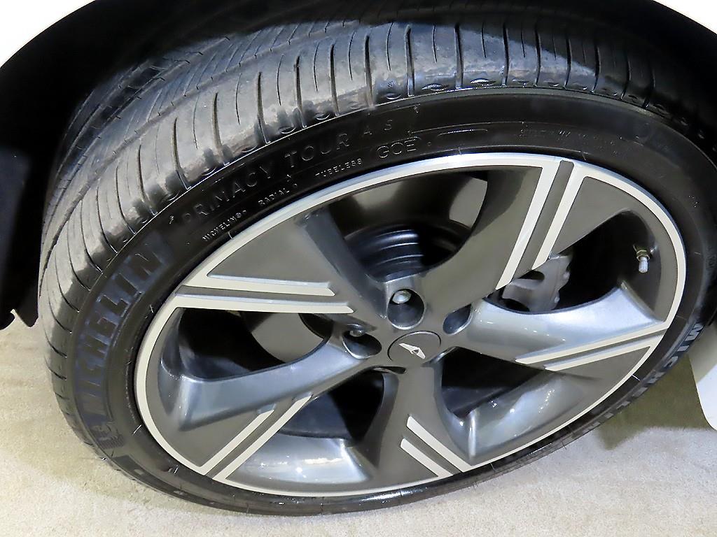 Genesis GV80 2020 Blanco - Importación desde Corea - HF Imports Iquique - Foto 20