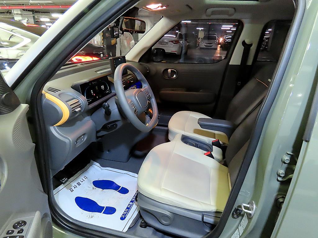 HYUNDAI Casper - Vista 6