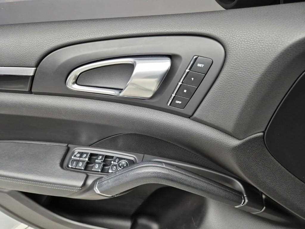 Porsche Cayenne 2012 Blanco - Importación desde Corea - HF Imports Iquique - Foto 18