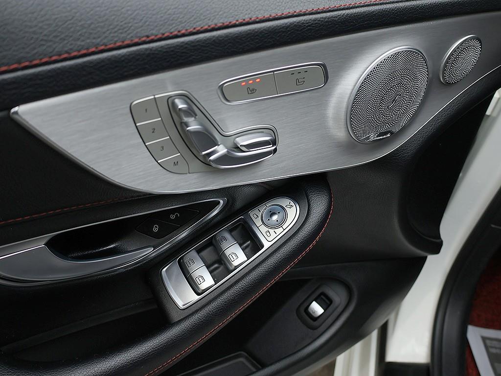 Mercedes Benz C Class 2018 Blanco - Importación desde Corea - HF Imports Iquique - Foto 13