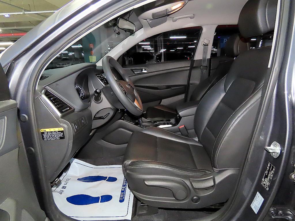 HYUNDAI Tucson - Vista 6