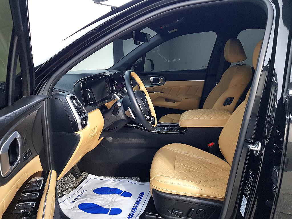 KIA Sorento - Vista 8