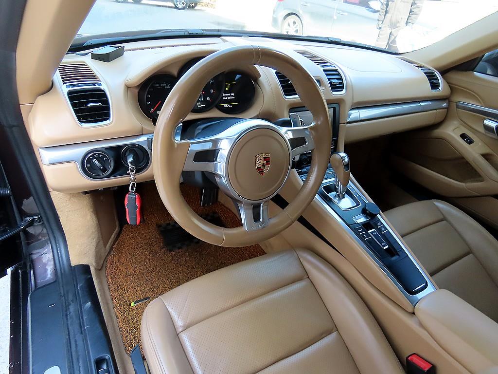 Porsche Baxter - Vista 11