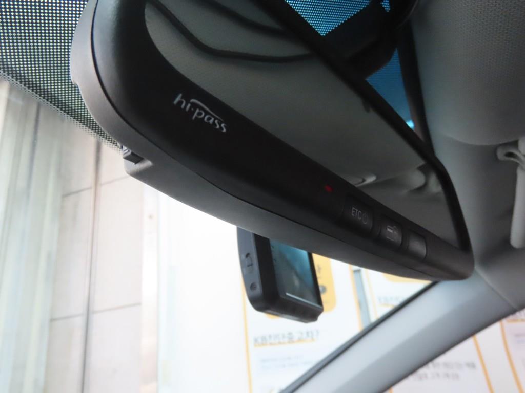 HYUNDAI Sonata - Vista 11