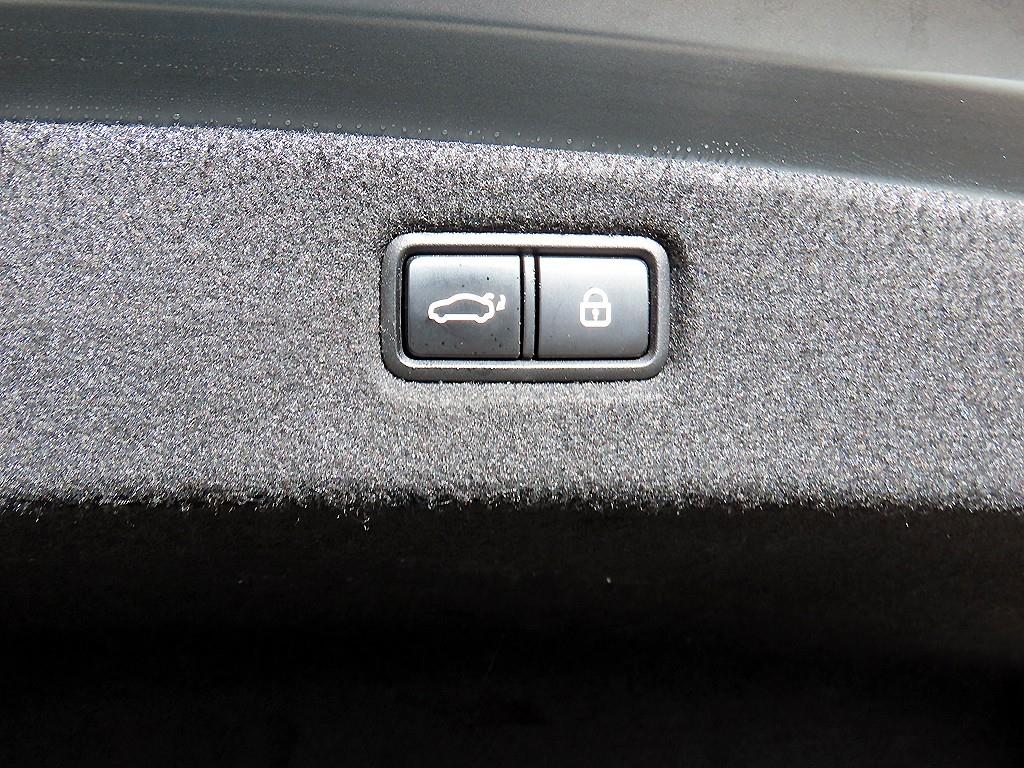 Genesis G90 2019 Gris - Importación desde Corea - HF Imports Iquique - Foto 17