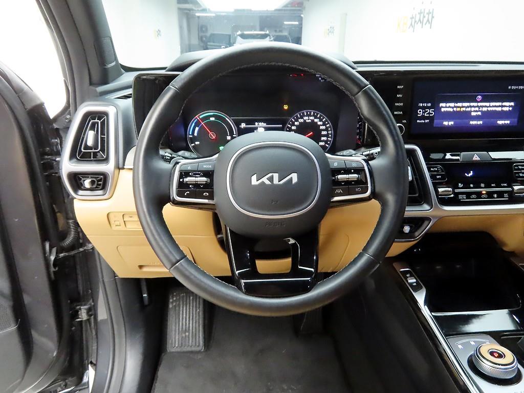 KIA Sorento - Vista 8