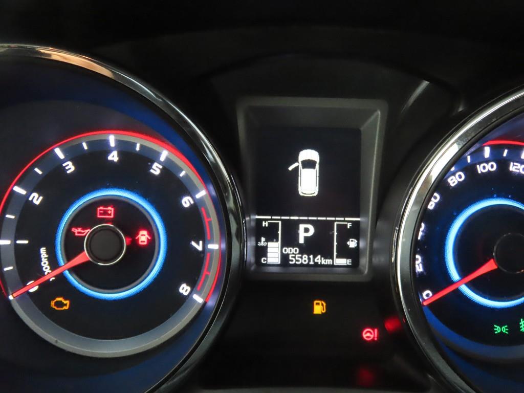 Ssangyong Tivoli - Vista 8