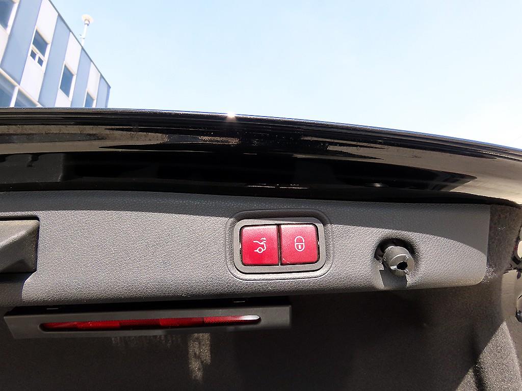 Mercedes Benz E class 2019 Negro - Importación desde Corea - HF Imports Iquique - Foto 16