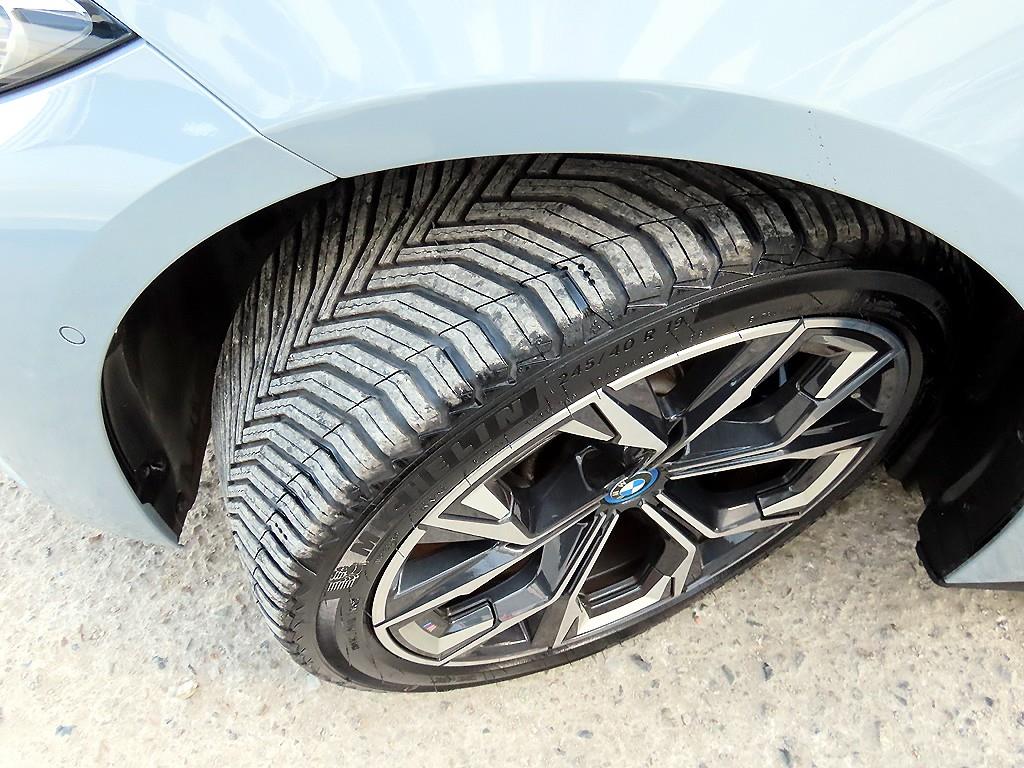 BMW i4 2022 Gris - Importación desde Corea - HF Imports Iquique - Foto 20