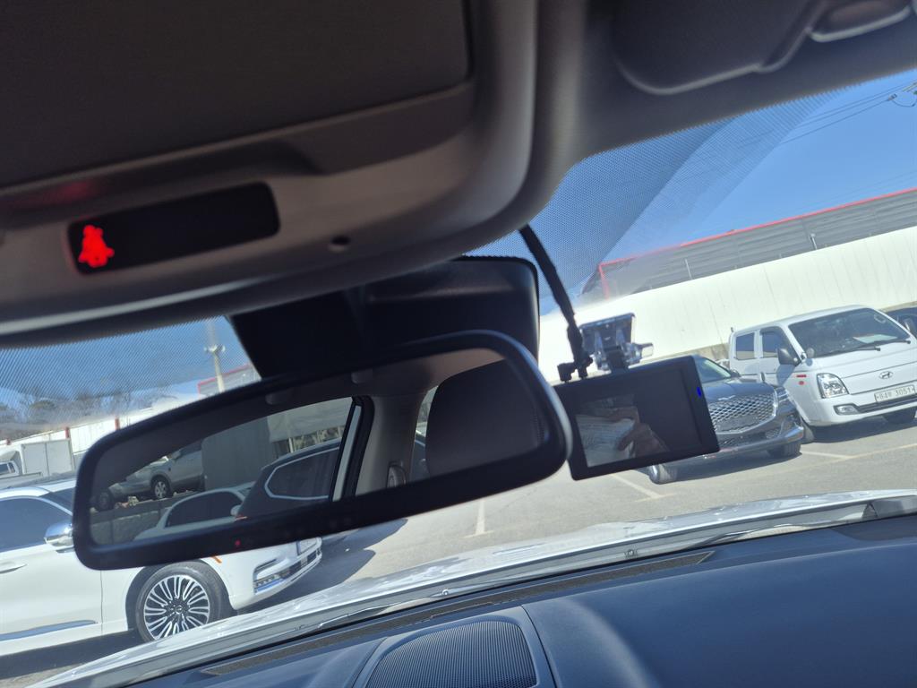 SAMSUNG QM6 2017 Blanco - Importación desde Corea - HF Imports Iquique - Foto 16