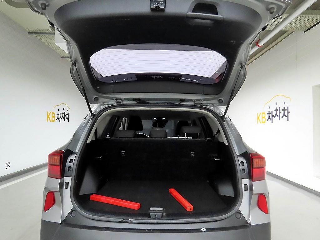 KIA Seltos - Vista 5