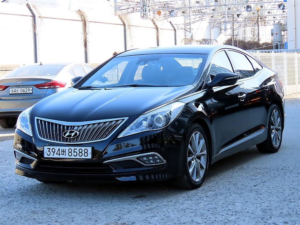 HYUNDAI Grandeur - Vista 2