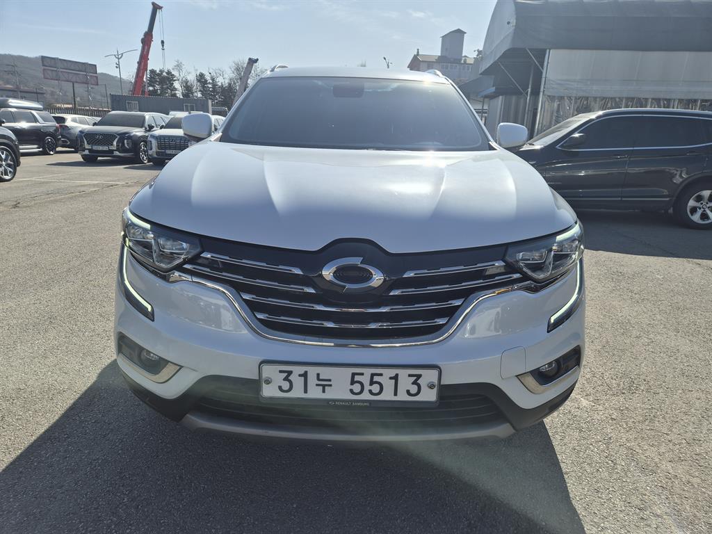 SAMSUNG QM6 - Vista 2