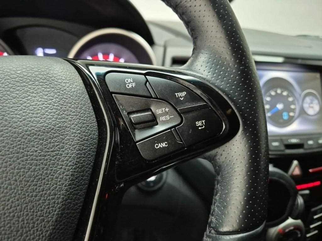 Ssangyong Tivoli 2018 Blanco - Importación desde Corea - HF Imports Iquique - Foto 15