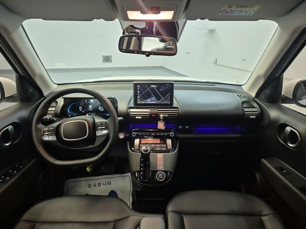 HYUNDAI Casper - Vista 6