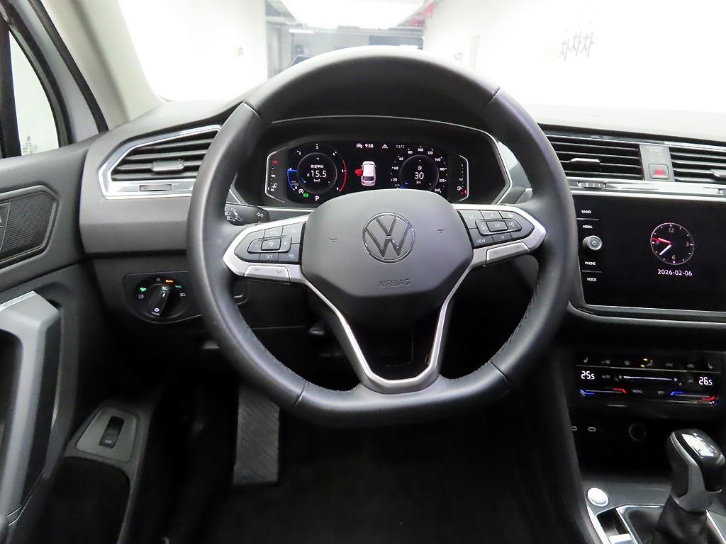 Volkswagen Tiguan - Vista 7