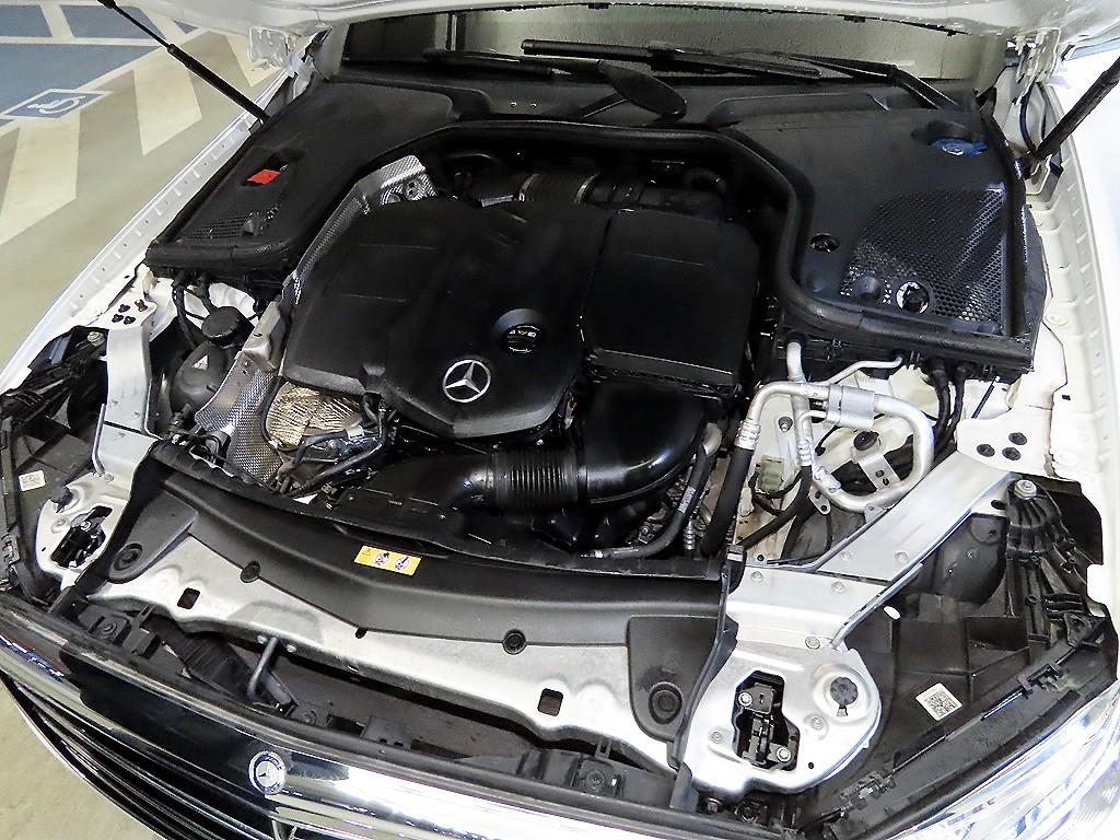 Mercedes Benz E class 2017 Blanco - Importación desde Corea - HF Imports Iquique - Foto 19