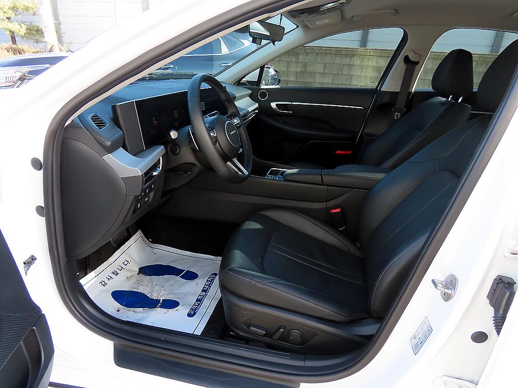 HYUNDAI Sonata - Vista 5