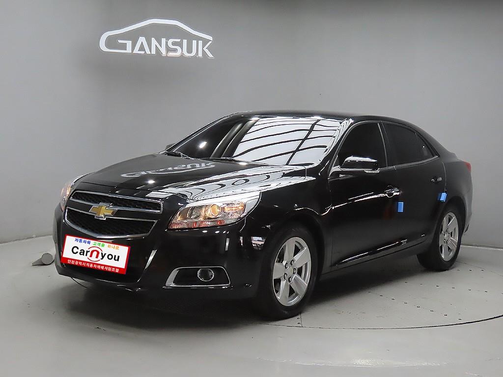 Chevrolet Malibu - Vista 3