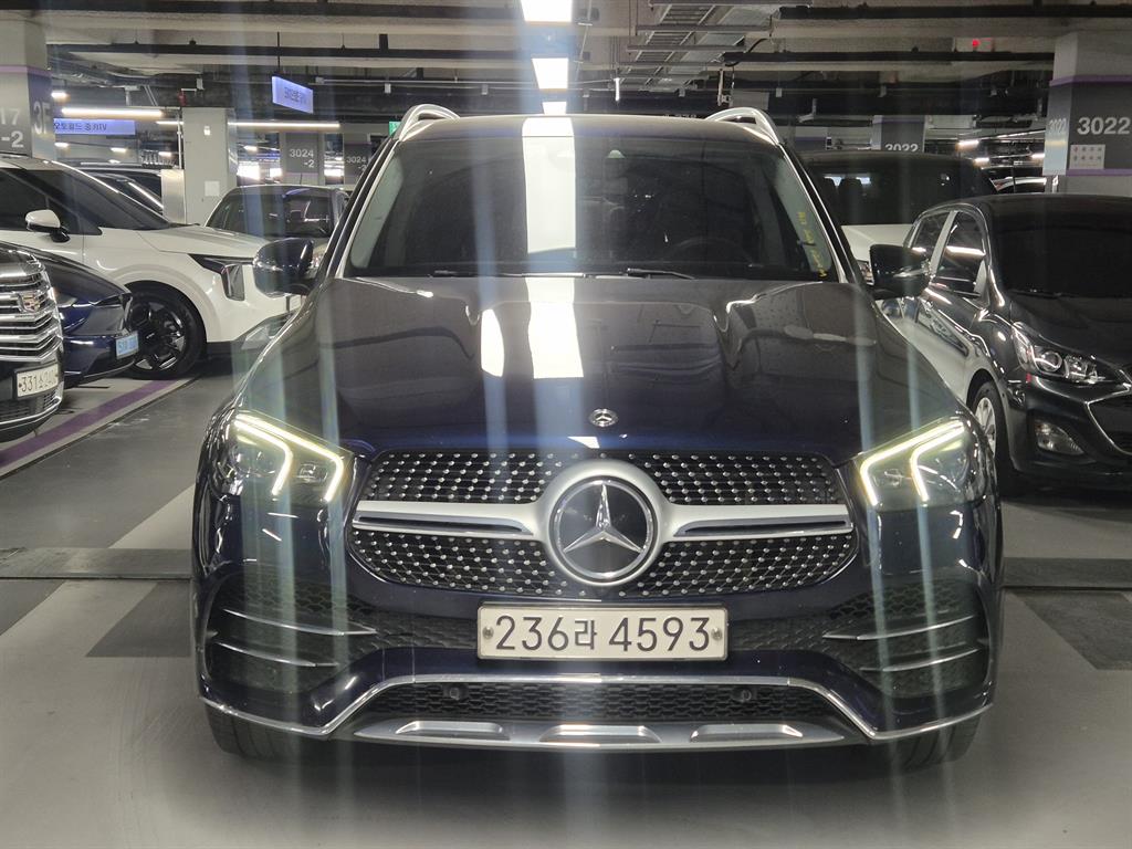Mercedes Benz GLE Class