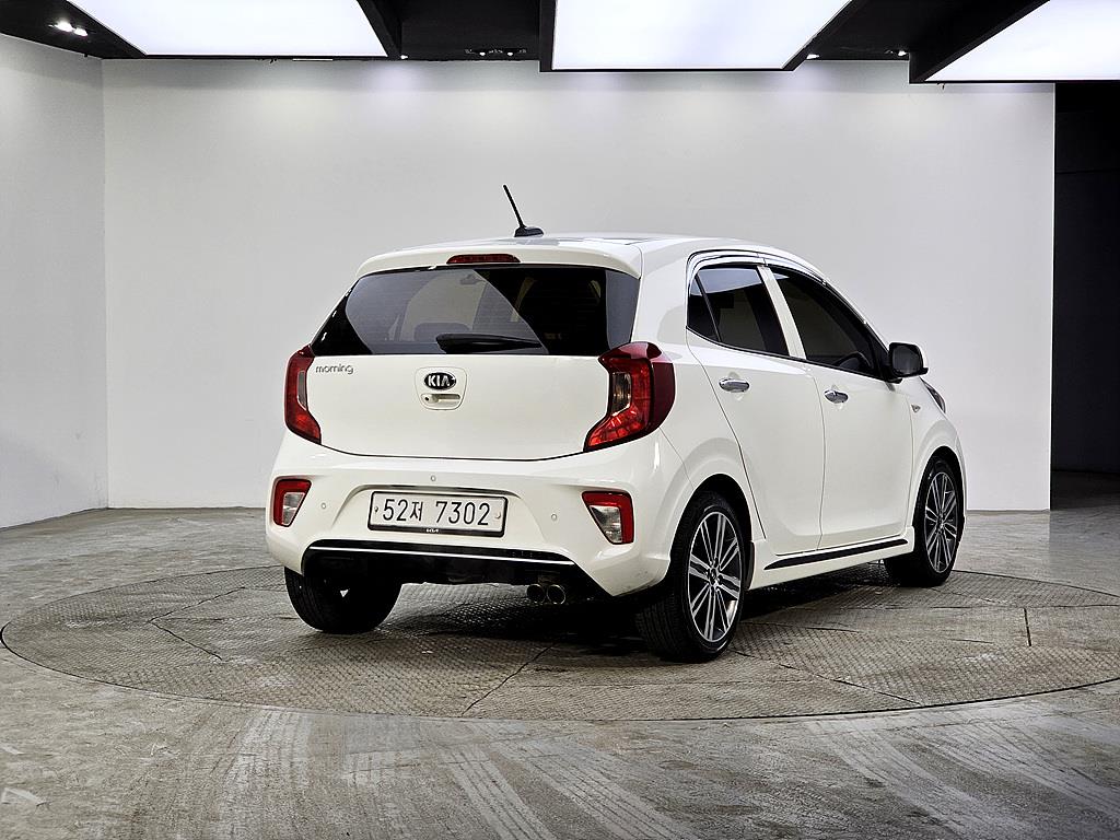 KIA Morning - Vista 4