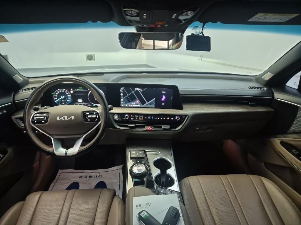KIA K8 - Vista 7