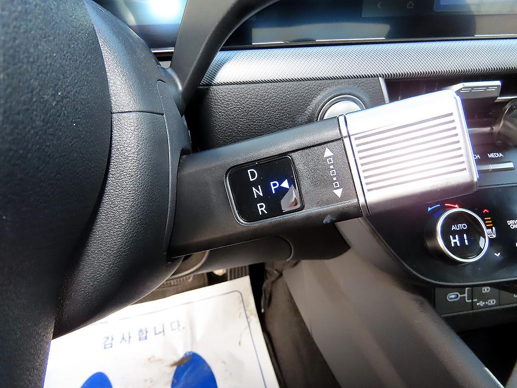 HYUNDAI Sonata - Vista 10