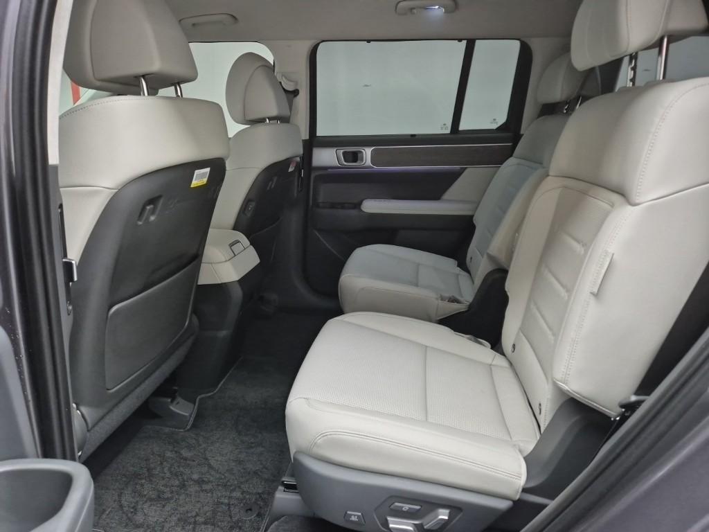 HYUNDAI Santa Fe - Vista 12