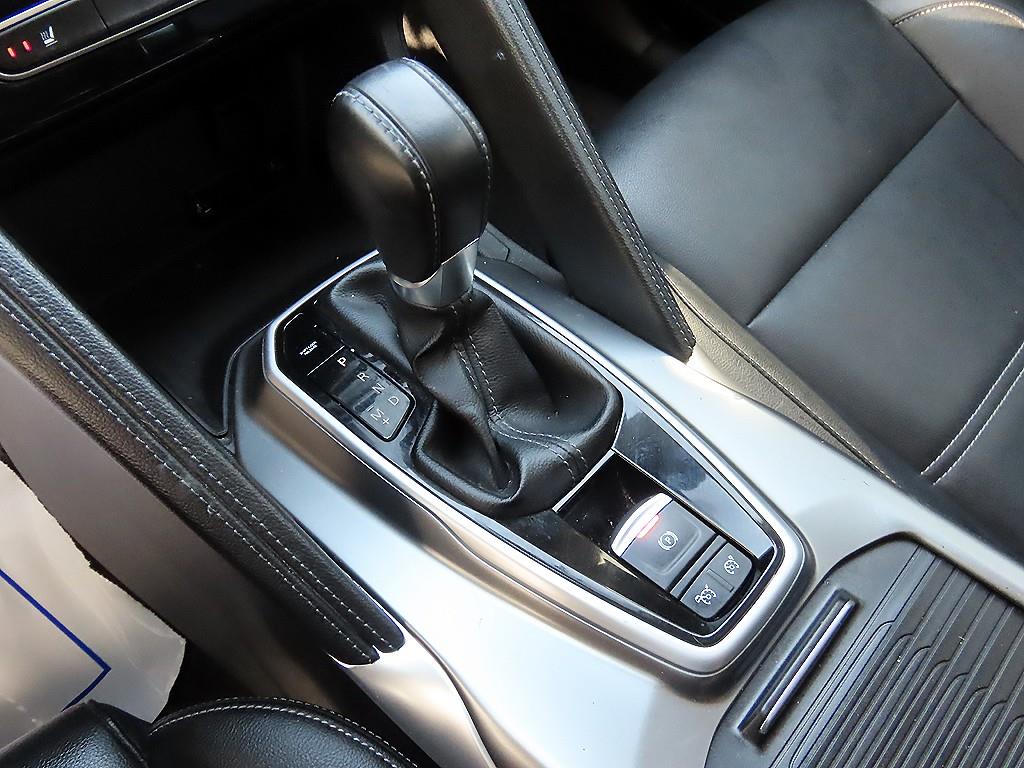 SAMSUNG QM6 - Vista 10