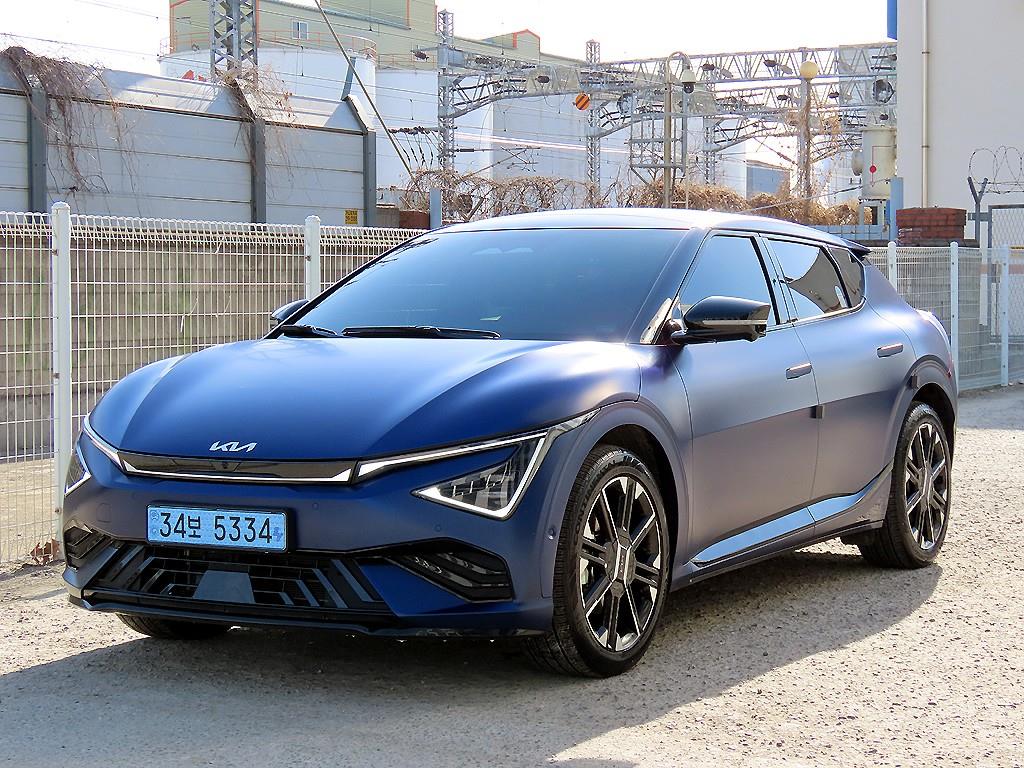 KIA EV6 - Vista 2