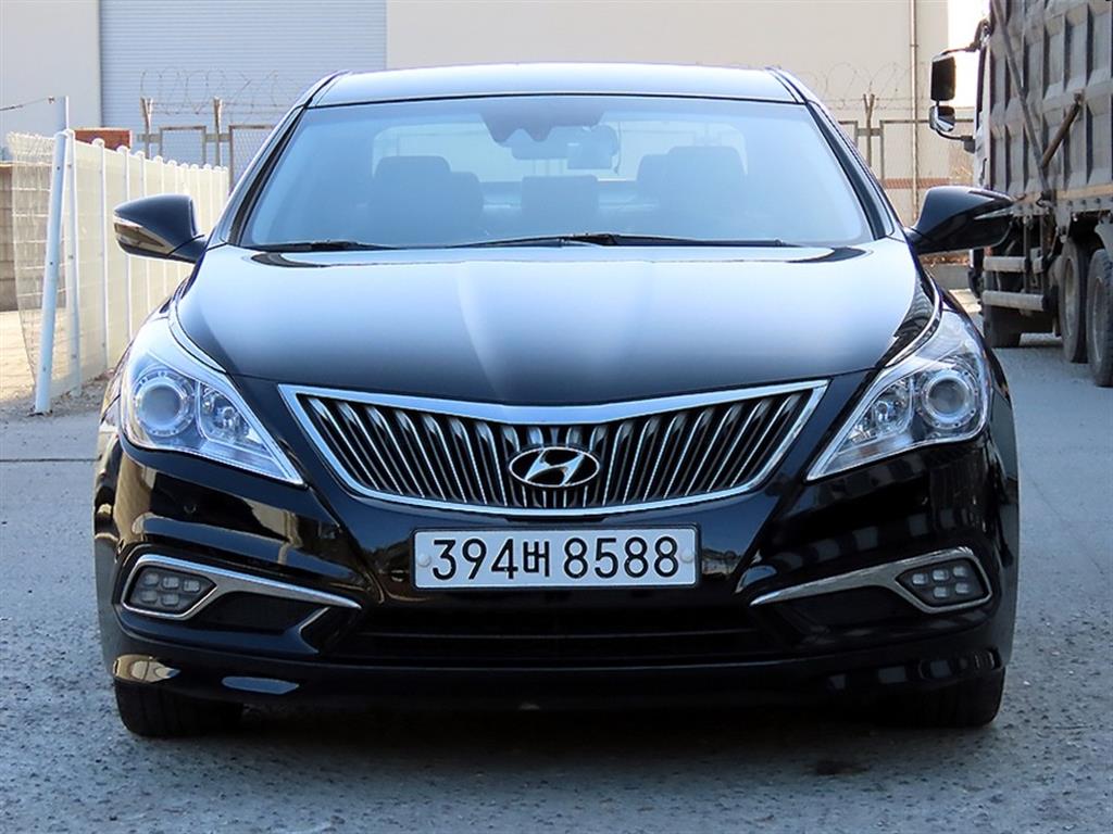 HYUNDAI Grandeur 2015 Negro - Importación desde Corea - HF Imports Iquique - Foto 1