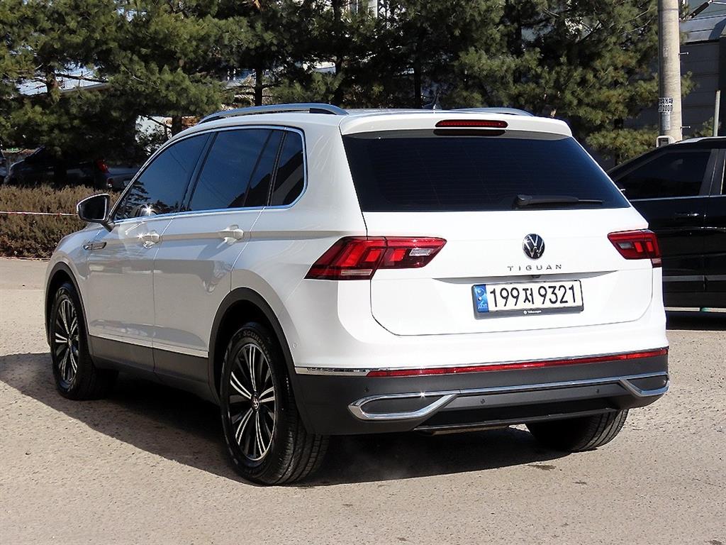 Volkswagen Tiguan - Vista 3