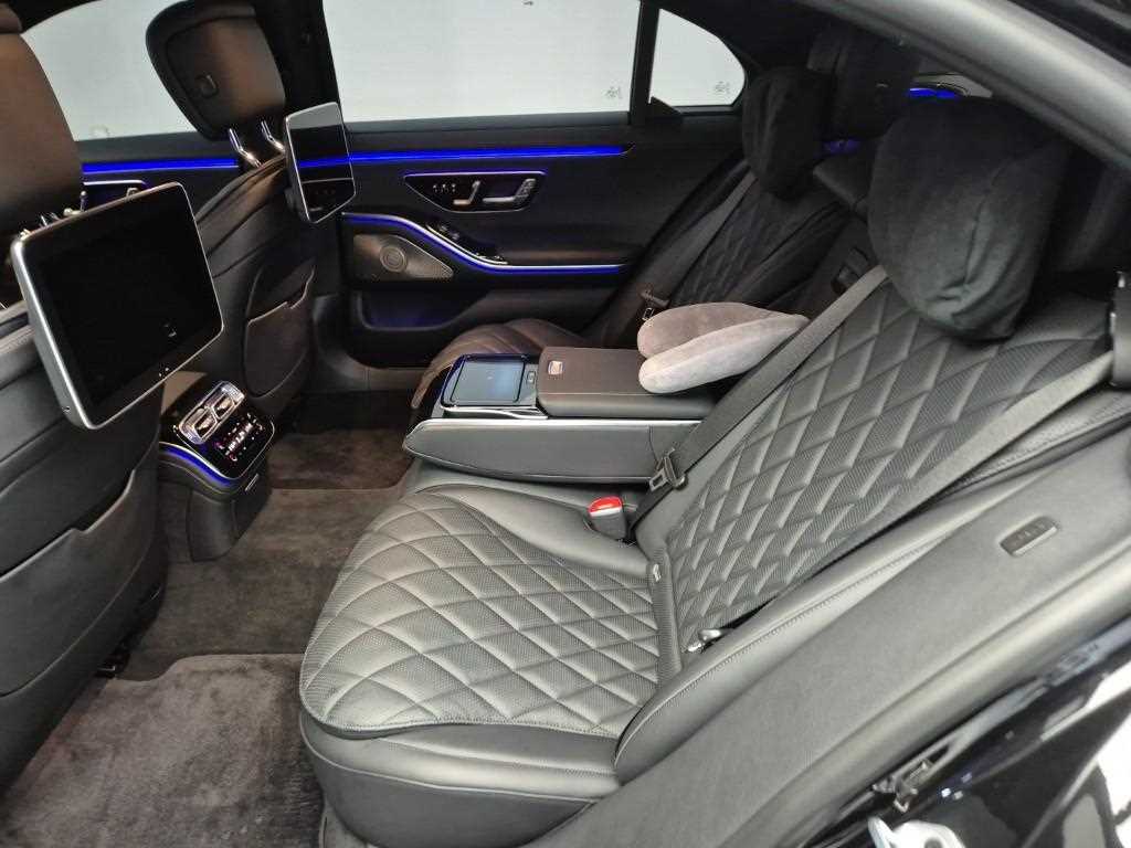 Mercedes Benz S Class - Vista 12