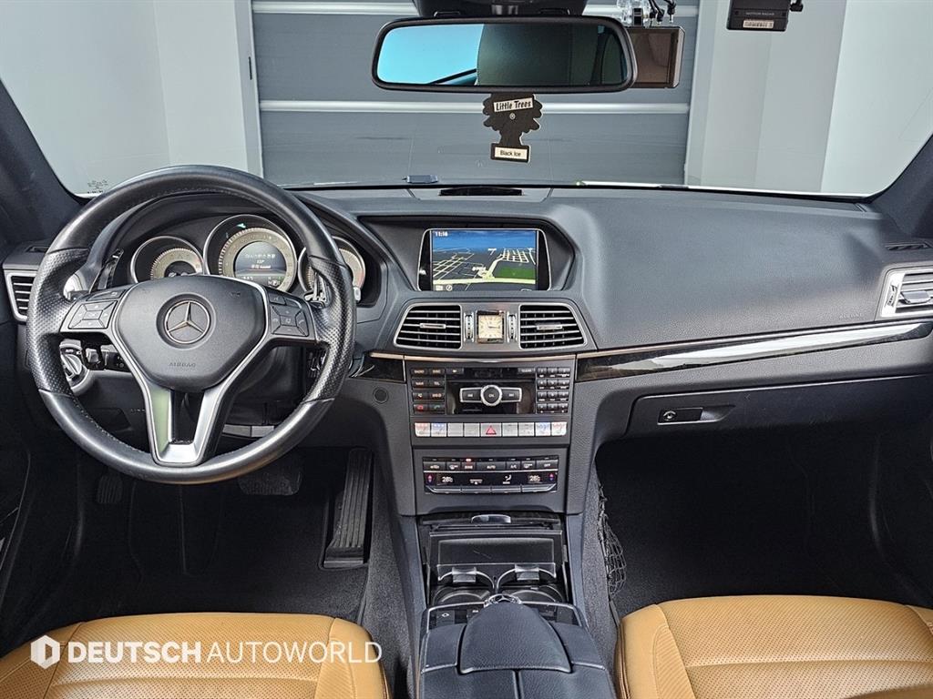 Mercedes Benz E class - Vista 7