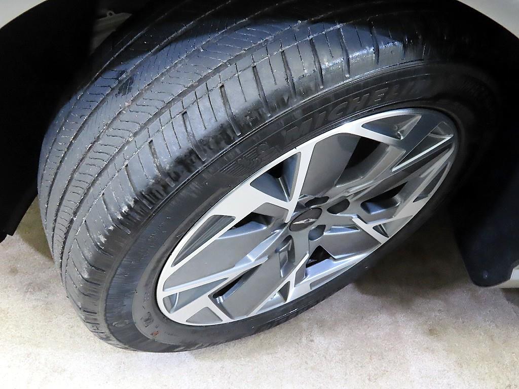 Genesis GV60 2022 Blanco - Importación desde Corea - HF Imports Iquique - Foto 20