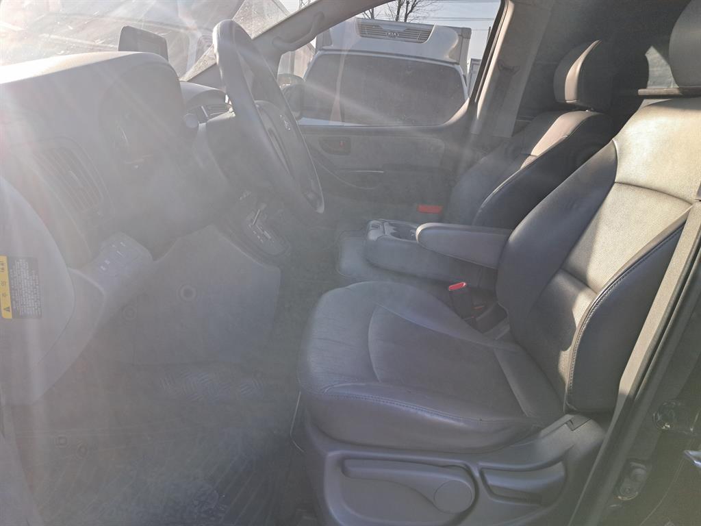 HYUNDAI Starex 2019 Negro - Importación desde Corea - HF Imports Iquique - Foto 17