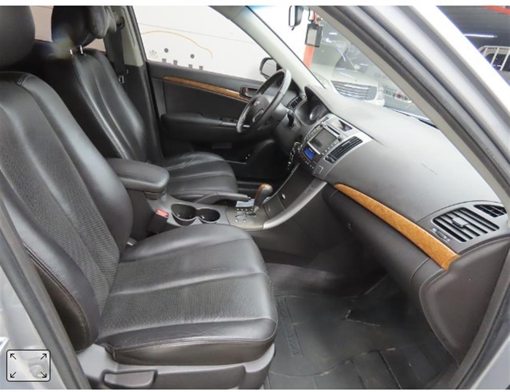 HYUNDAI Sonata - Vista 9