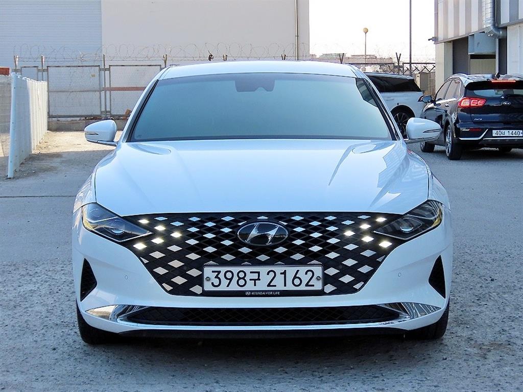 HYUNDAI Grandeur 2020 - Importación desde Corea - HF Imports Iquique - Foto 1