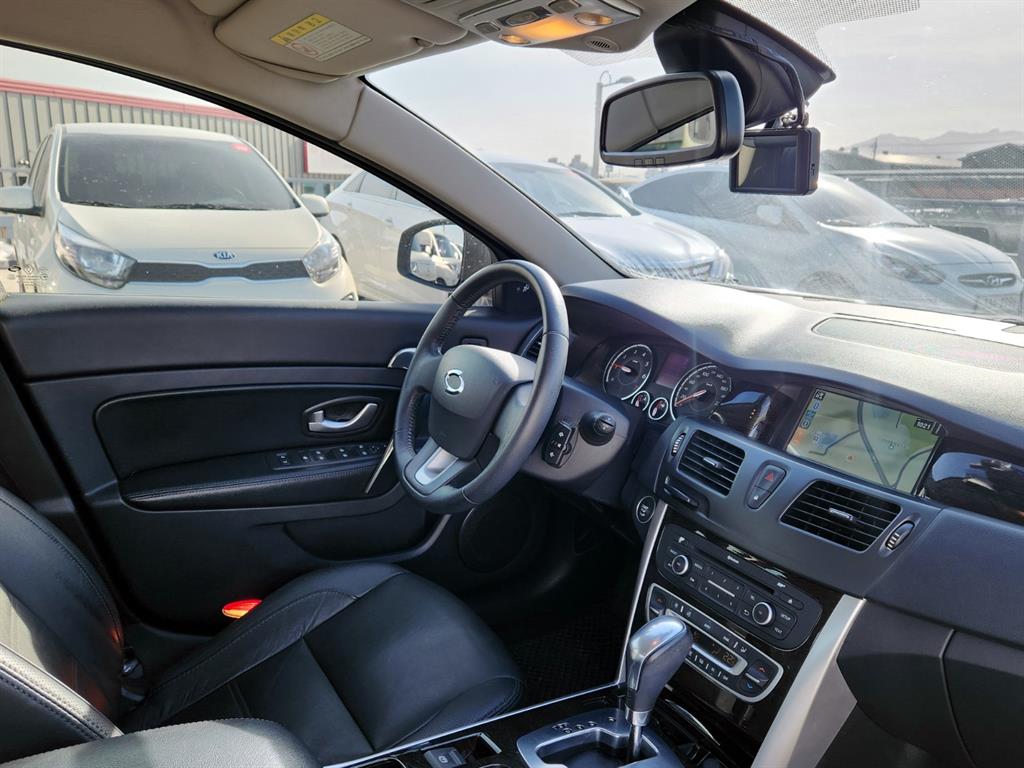 SAMSUNG SM5 - Vista 8