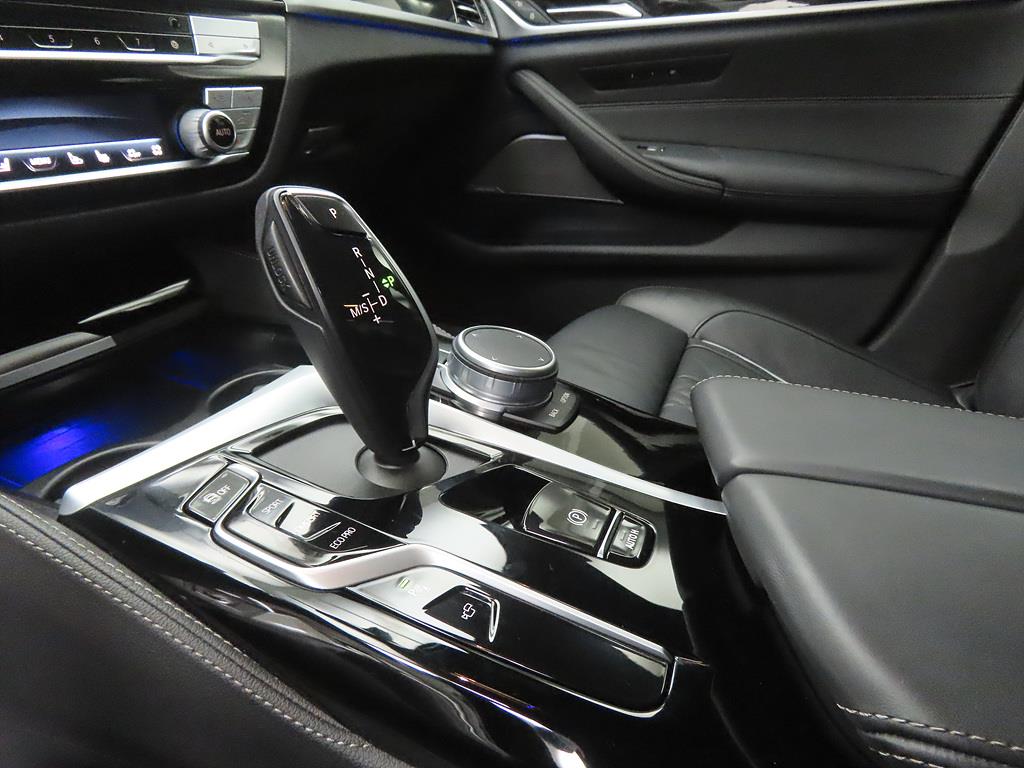 BMW 5 Series - Vista 11