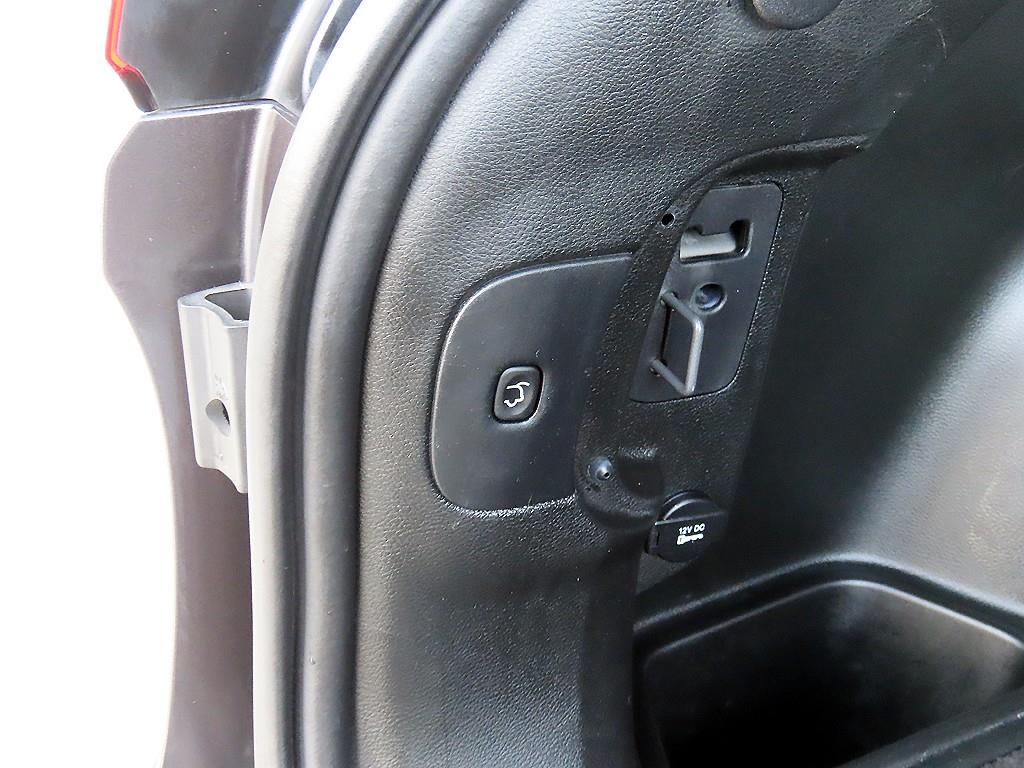 Jeep Cherokee 2018 Gris - Importación desde Corea - HF Imports Iquique - Foto 15