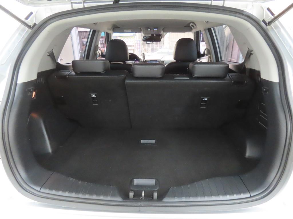 Ssangyong Tivoli 2017 Plateado - Importación desde Corea - HF Imports Iquique - Foto 20