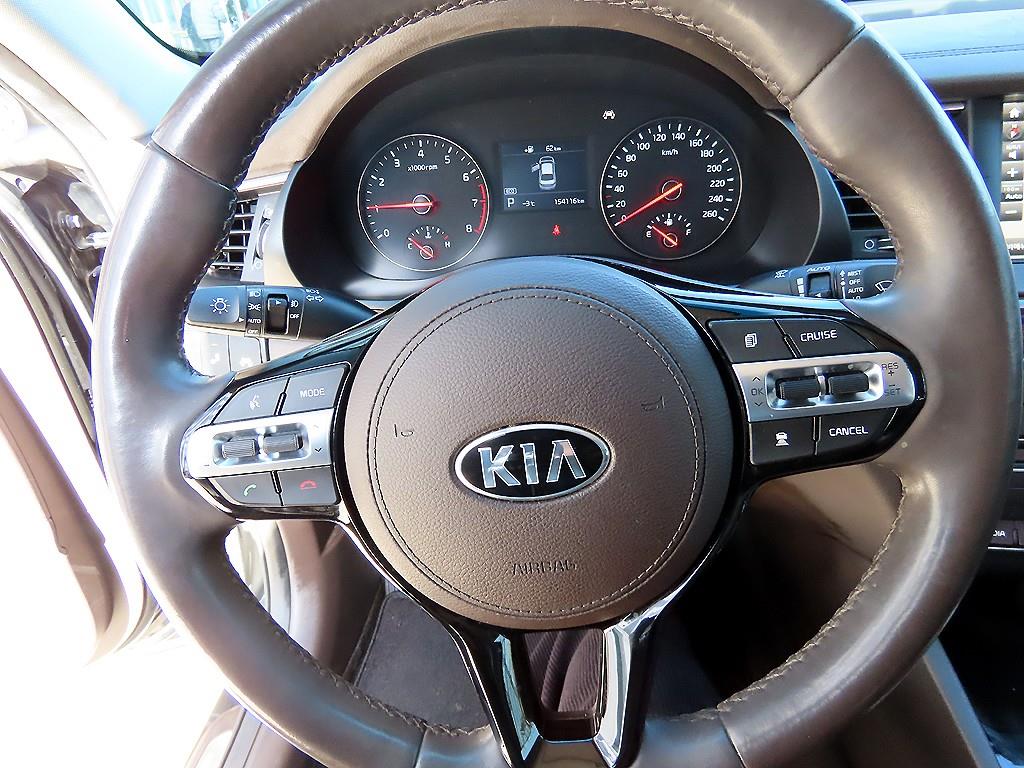 KIA K7 - Vista 8