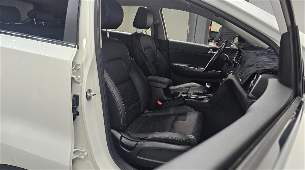 KIA Sportage - Vista 10