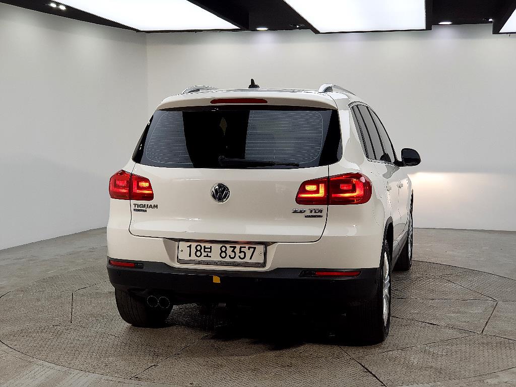 Volkswagen Tiguan - Vista 3