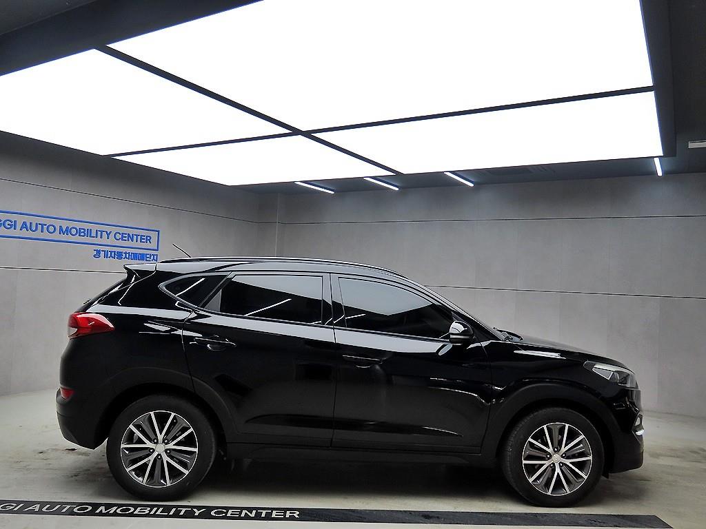 HYUNDAI Tucson - Vista 2